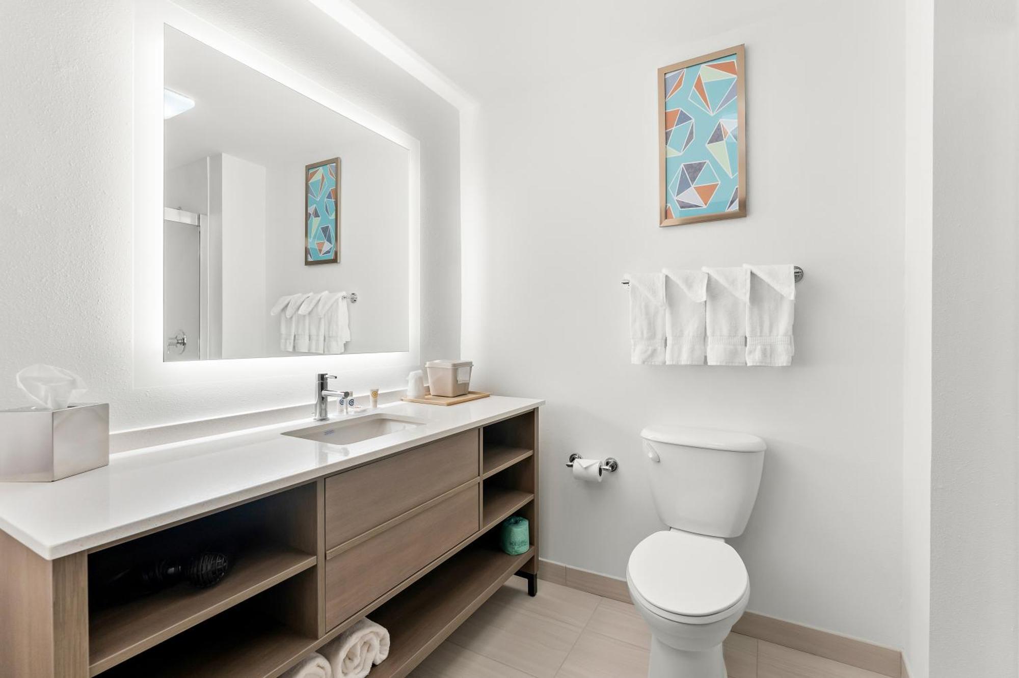 Comfort Inn & Suites Tunkhannock Bagian luar foto