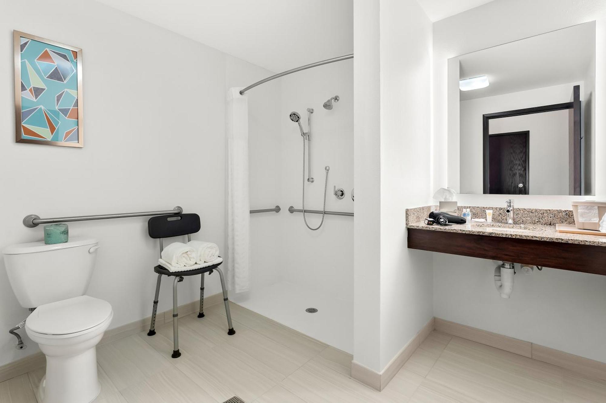 Comfort Inn & Suites Tunkhannock Bagian luar foto