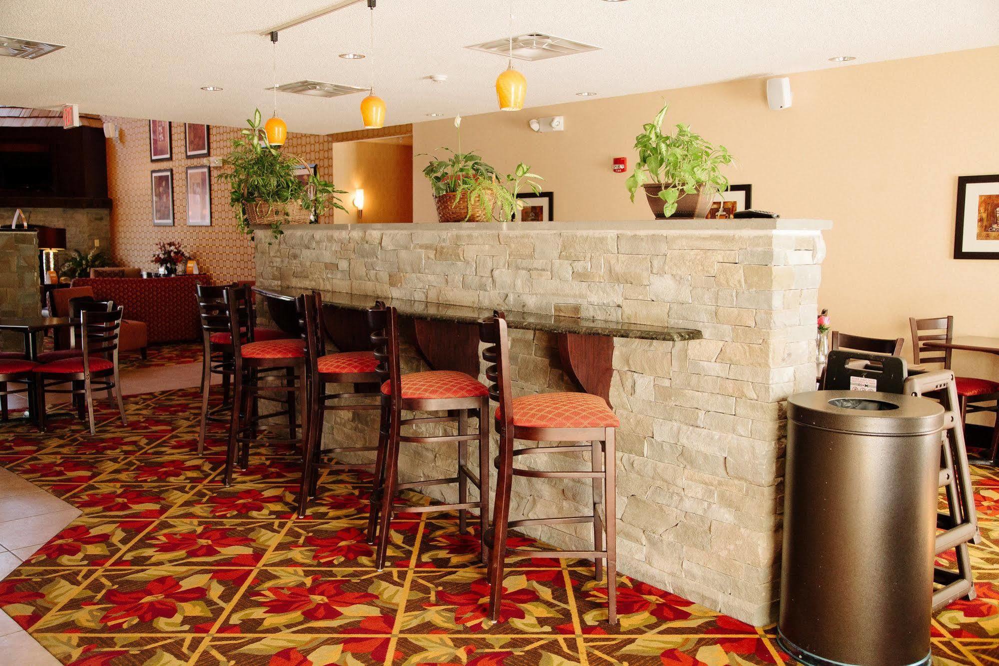 Comfort Inn & Suites Tunkhannock Bagian luar foto